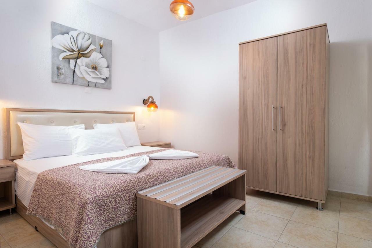 Nikola'S Apartments Тороні Екстер'єр фото