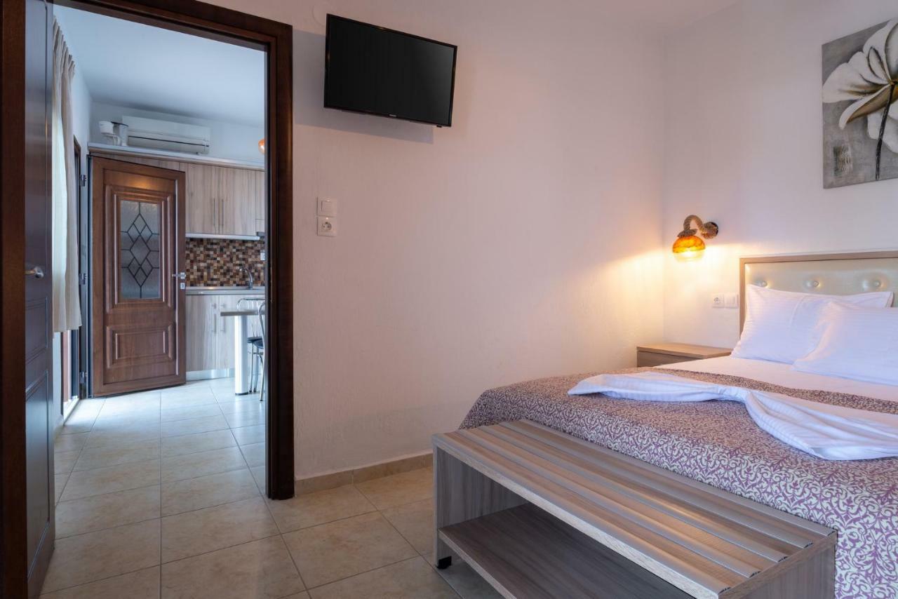 Nikola'S Apartments Тороні Екстер'єр фото