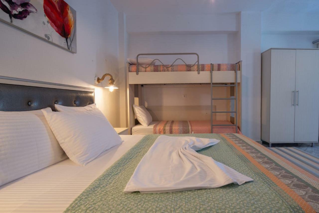 Nikola'S Apartments Тороні Екстер'єр фото